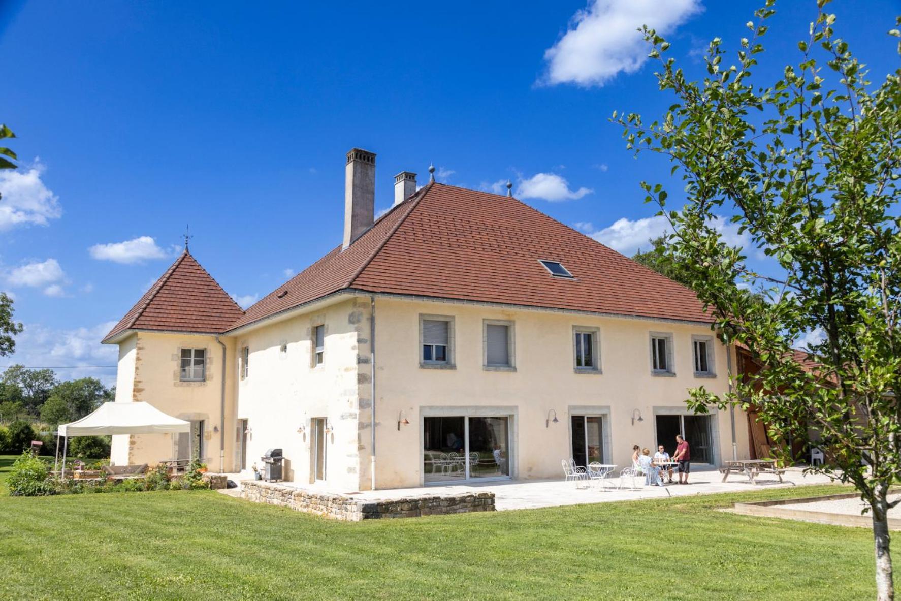 Le Relais Des Deux Tours Bed & Breakfast Bremondans ภายนอก รูปภาพ