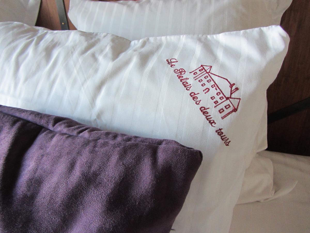 Le Relais Des Deux Tours Bed & Breakfast Bremondans ภายนอก รูปภาพ
